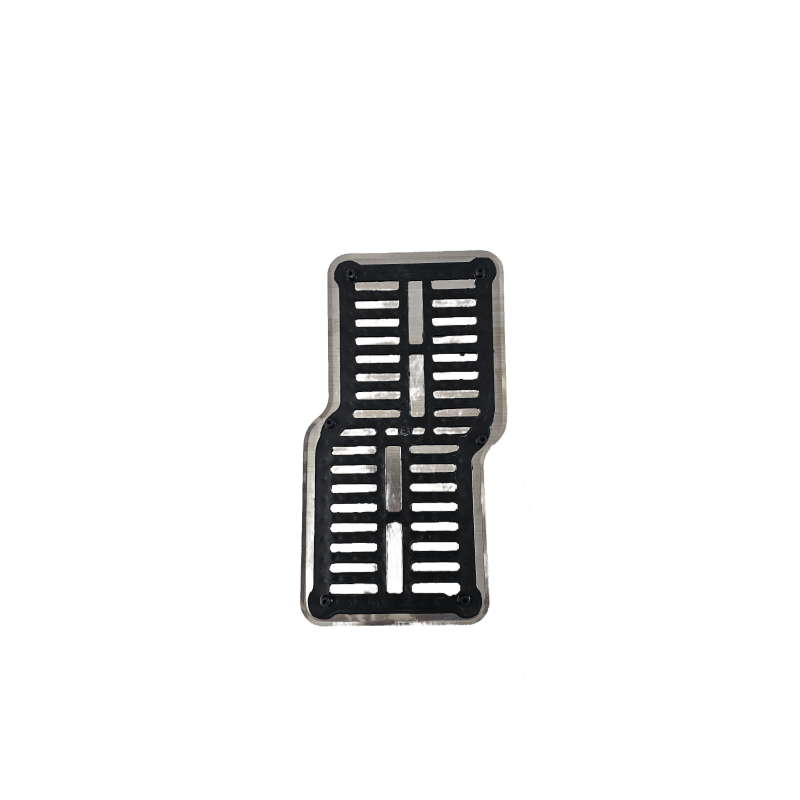 Kovová podložka pod pätu (MANUÁLNA PREVODOVKA)